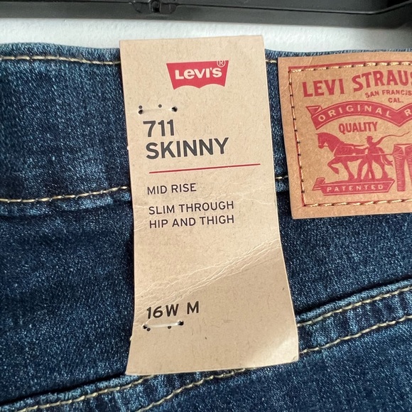 Levis 711 skinny jeans - Picture 3 of 6